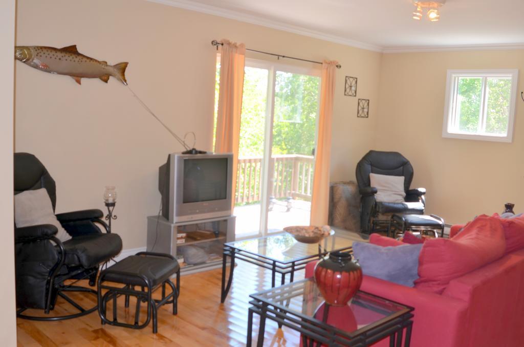 Отель Sea Parrot Ocean View Manor Indian Brook Экстерьер фото