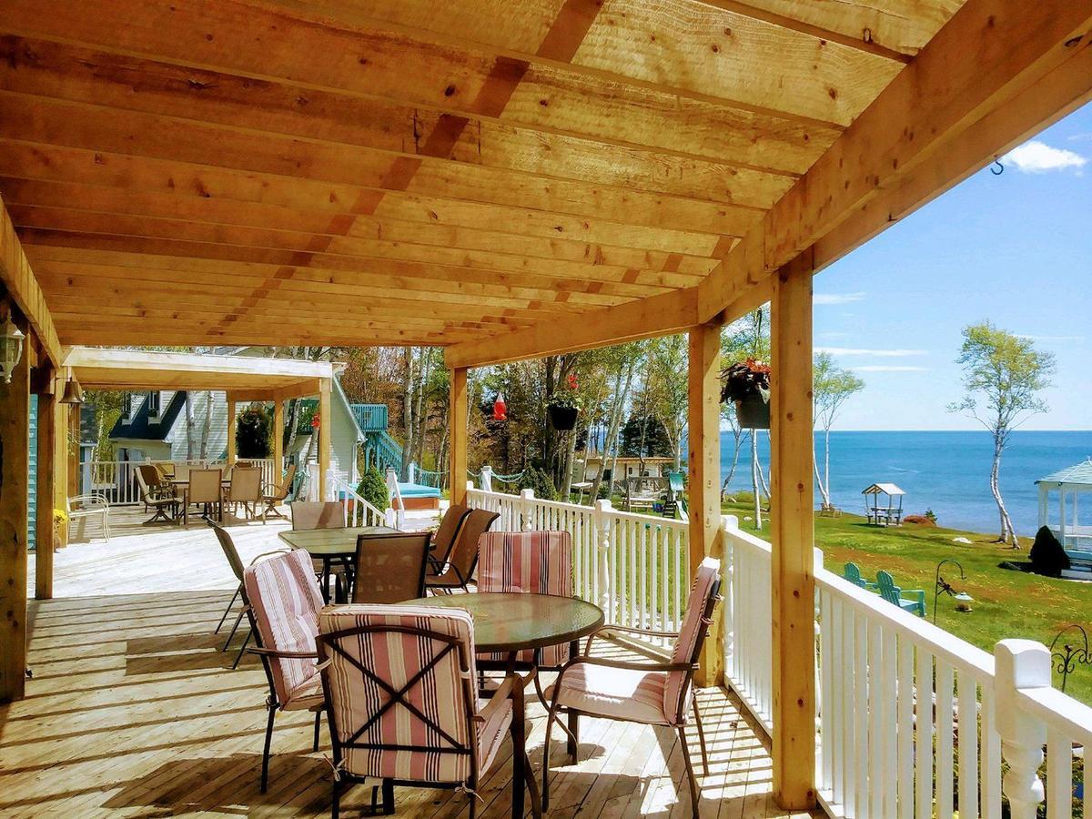 Отель Sea Parrot Ocean View Manor Indian Brook Экстерьер фото